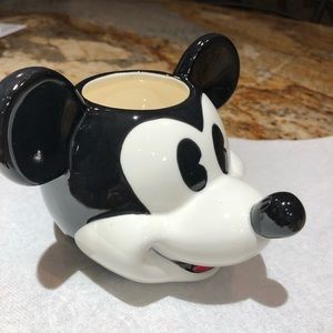 Mickey Mouse pencil holder.